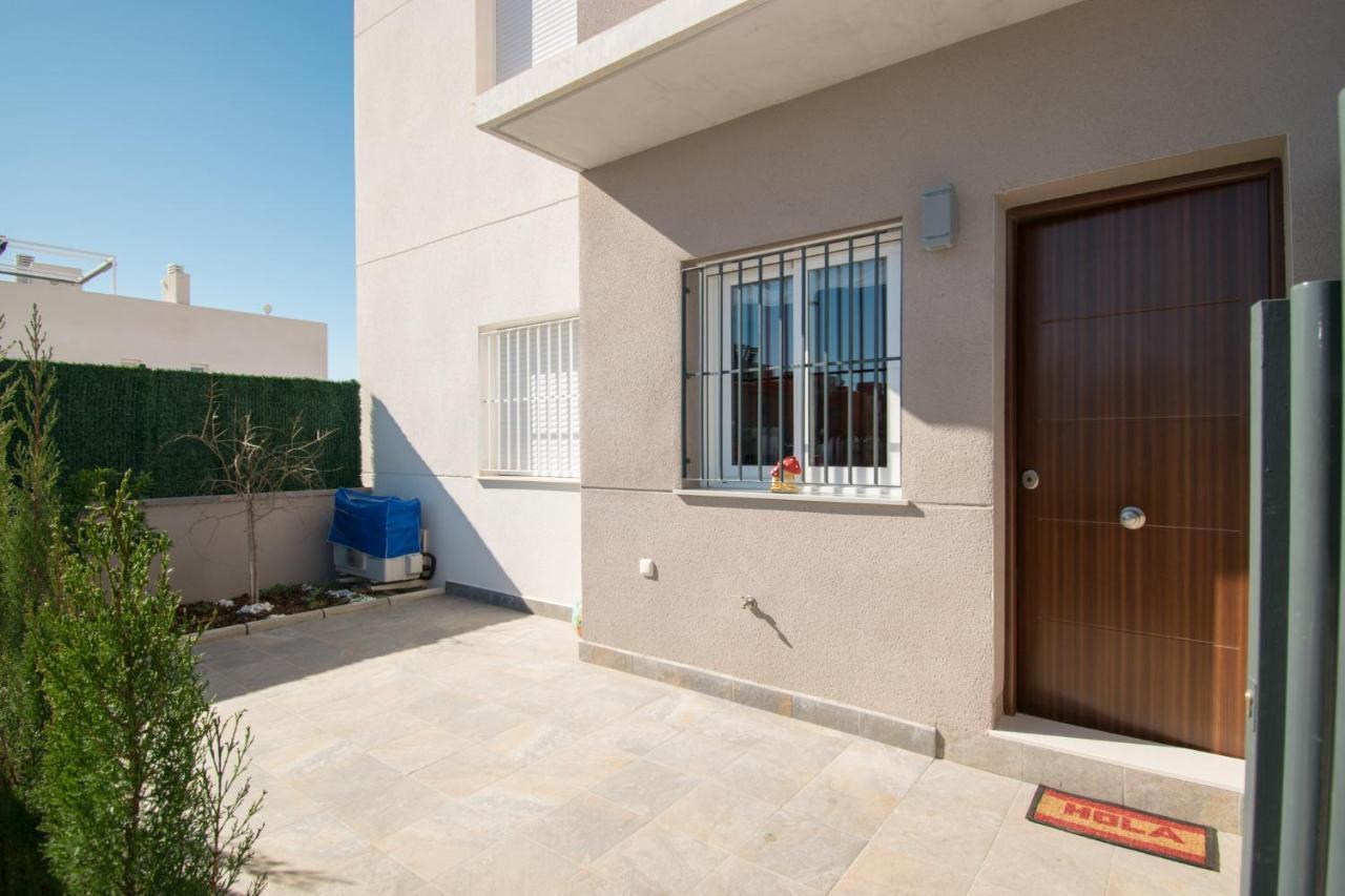 059 Luxury Bungalow - Ac/Wifi Torrevieja Dış mekan fotoğraf
