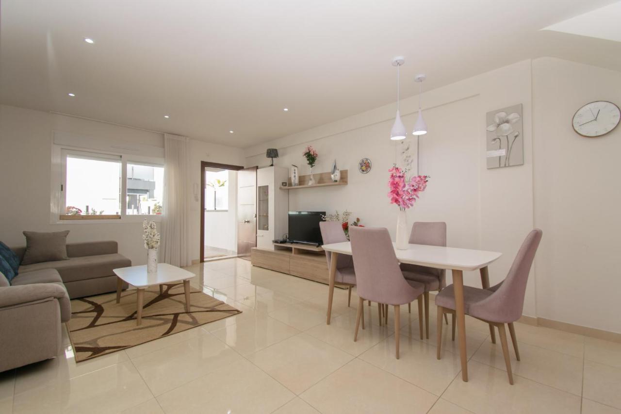 059 Luxury Bungalow - Ac/Wifi Torrevieja Dış mekan fotoğraf