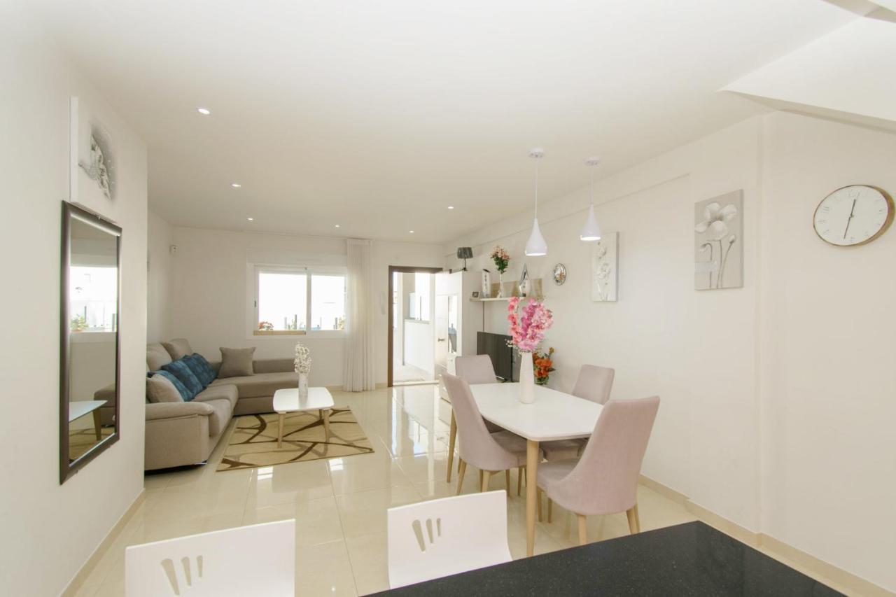 059 Luxury Bungalow - Ac/Wifi Torrevieja Dış mekan fotoğraf